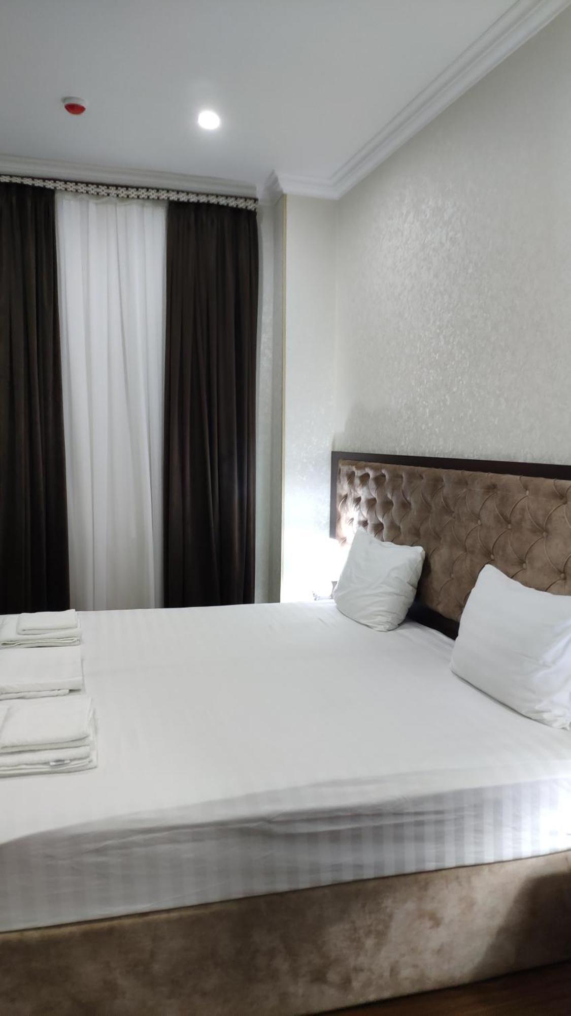 Grand Turon Plaza Hotel Ташкент Екстер'єр фото