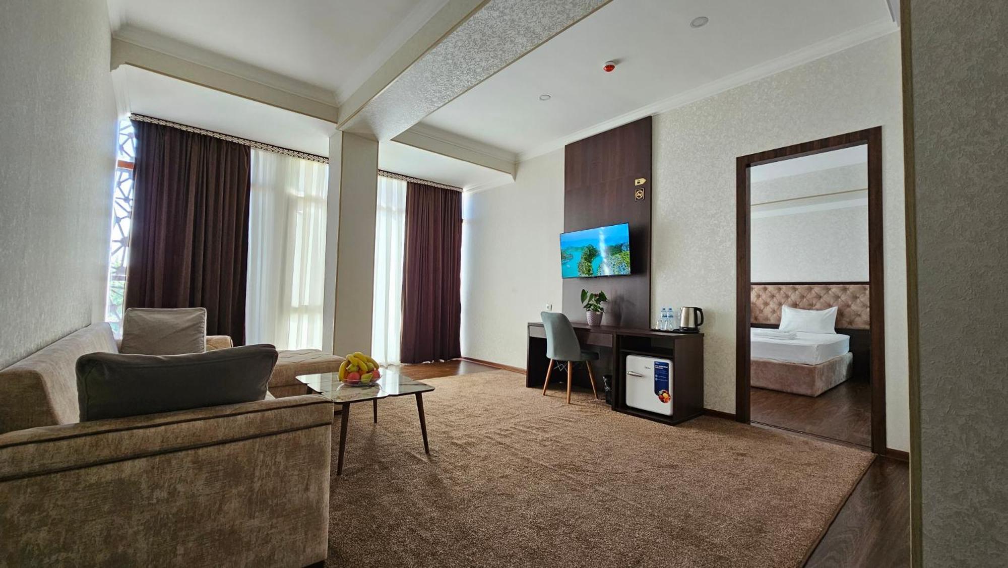 Grand Turon Plaza Hotel Ташкент Екстер'єр фото